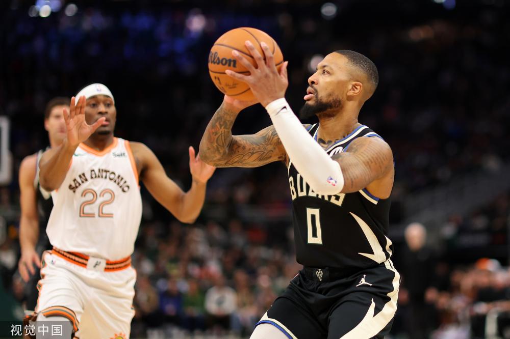 早在去年夏 早在去年夏